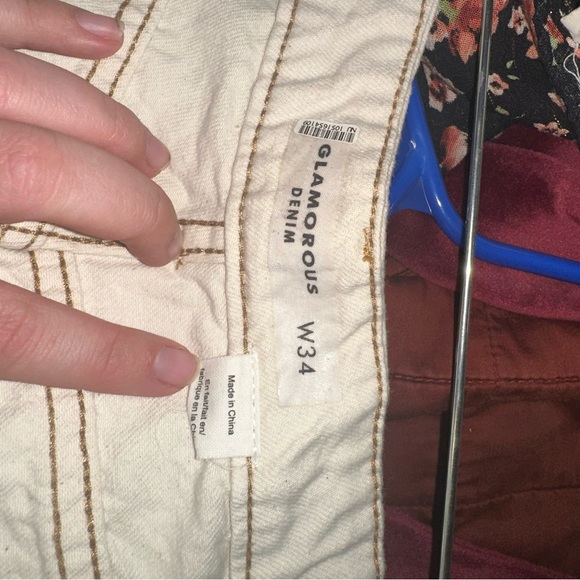 Glamorous Beige Jeans With Flower Cutouts. Size 34 - Picture 7 of 9